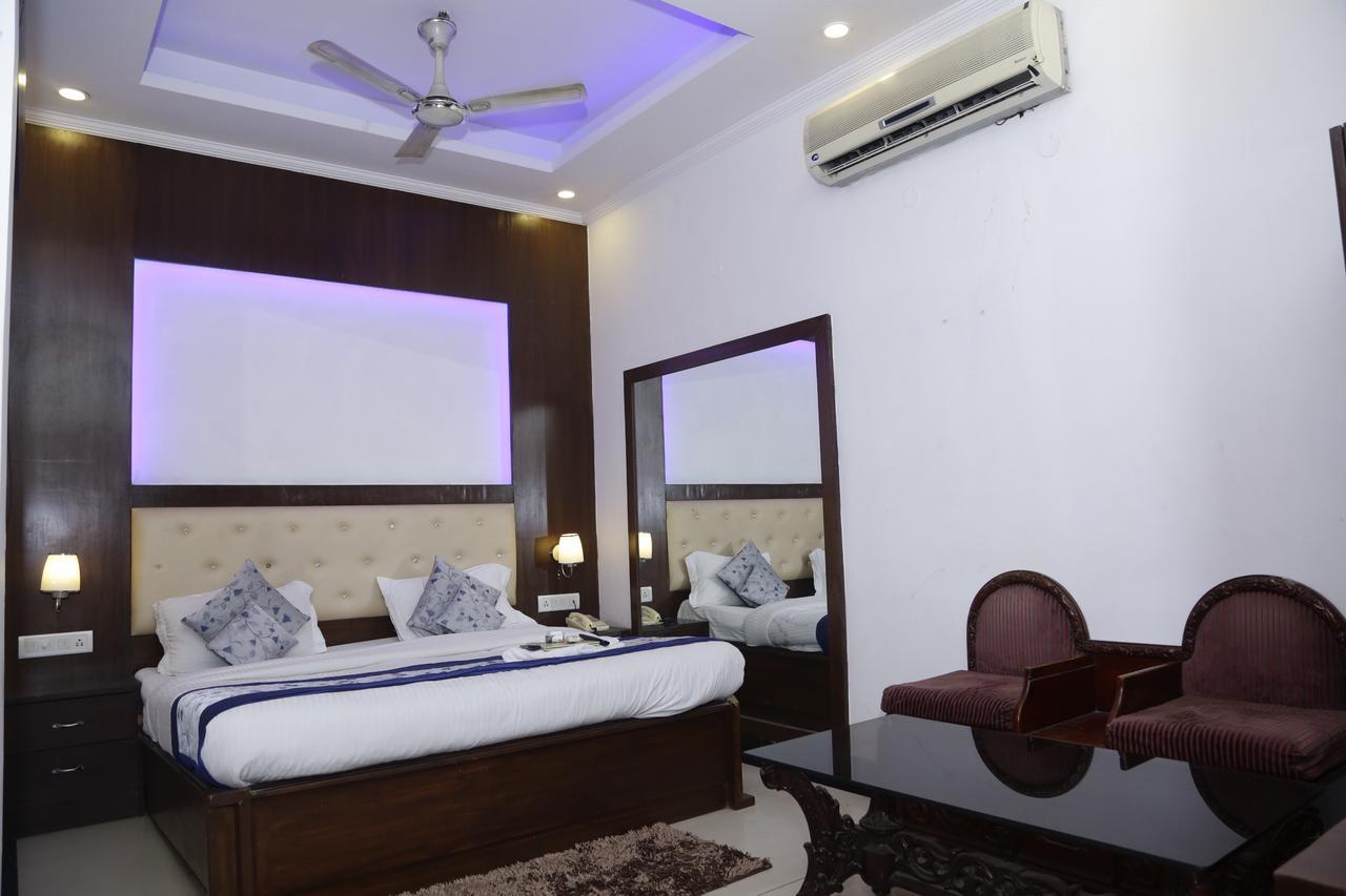 Vishal Hotel By Comfort Rooms Nueva Delhi Exterior foto